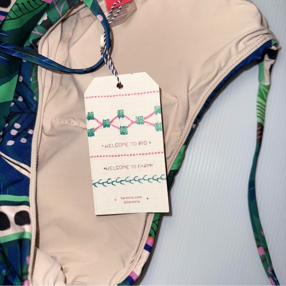 FARM Rio One-Shoulder BNWT Swimsuit - Picture 5 of 6